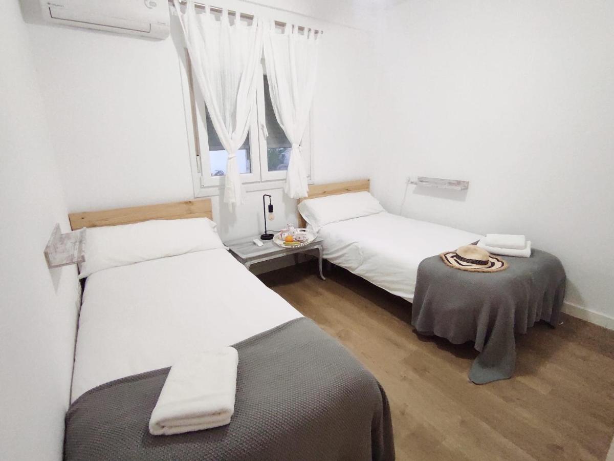 Real Maestranza Suite Sevilla Bagian luar foto